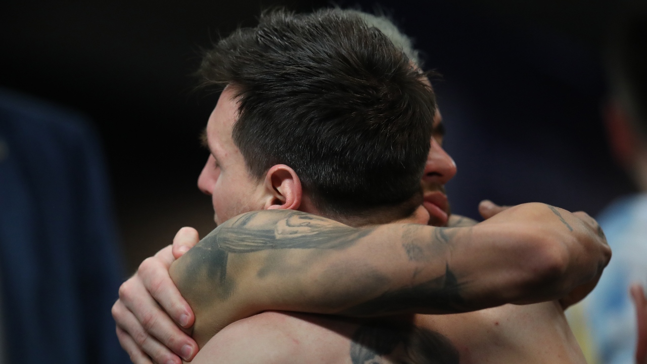 Copa America: Neymar burst into tears after Brazil's defeat, Messi